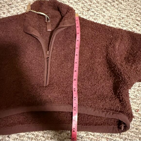 NWT SKIMS Garnet Cozy Knit Sherpa Teddy Cropped Pullover Half Zip Up Size XXS/XS - Picture 9 of 10